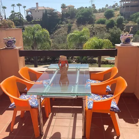 Stylish Comfortable In A Penthouse With Sea And Pool View Homestay *