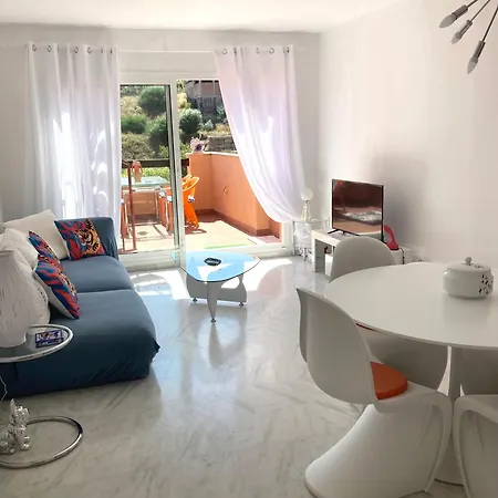 Stylish Comfortable In A Penthouse With Sea And Pool View Marbella